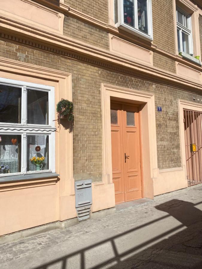 Cave By Casa Familia Lejlighed Novi Sad Eksteriør billede