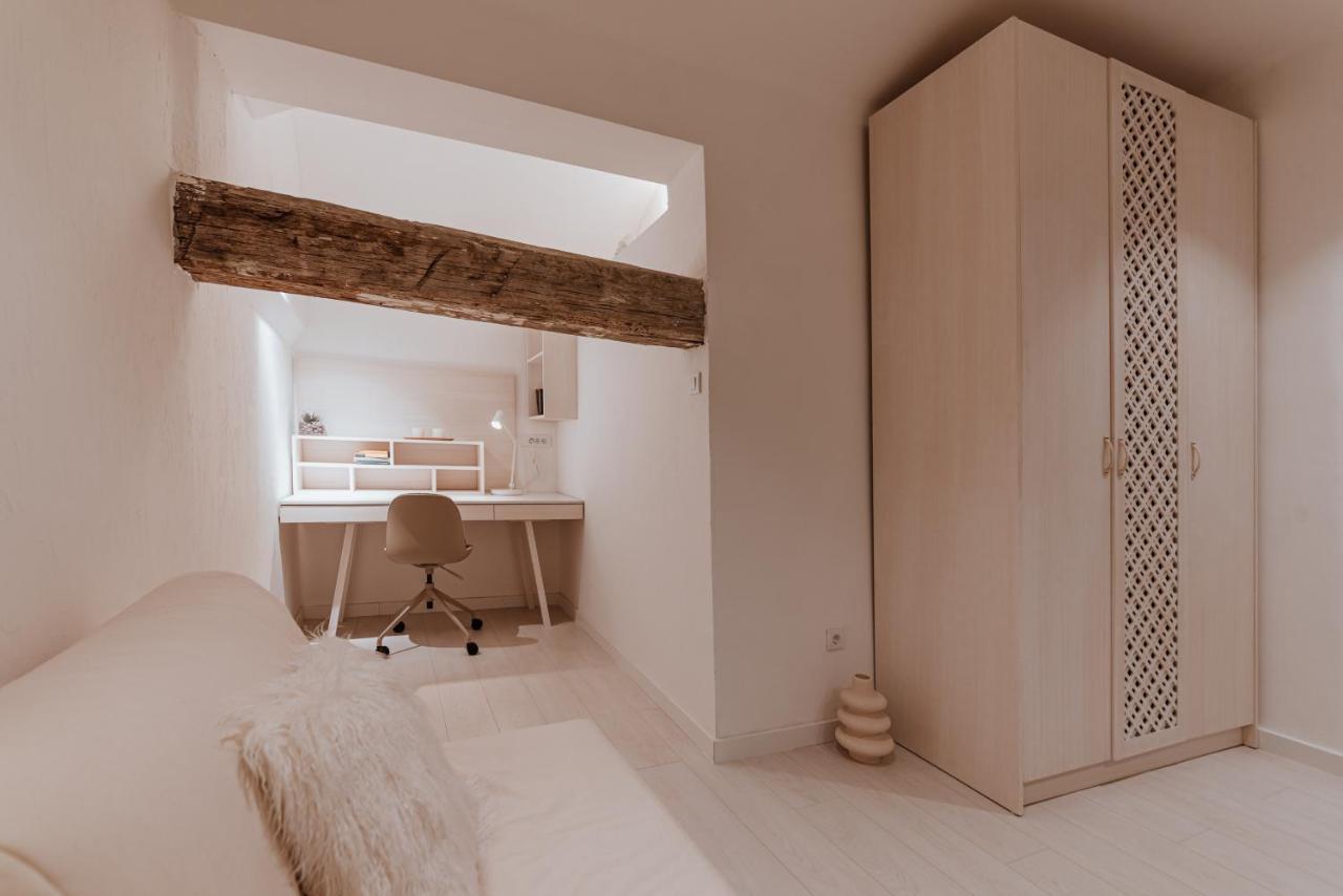 Cave By Casa Familia Lejlighed Novi Sad Eksteriør billede